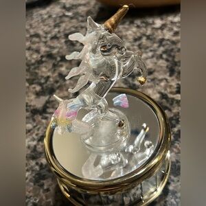 Glass unicorn music mirror - impossible dream song - rotates works